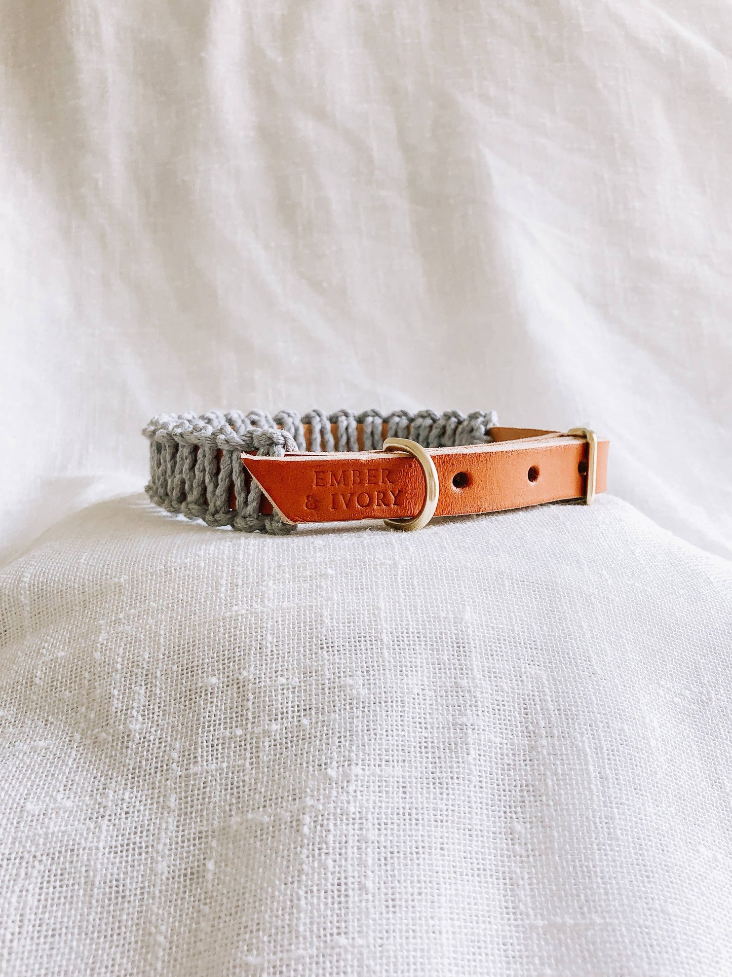 Caramel/Gray Macrame & Leather Dog Collar