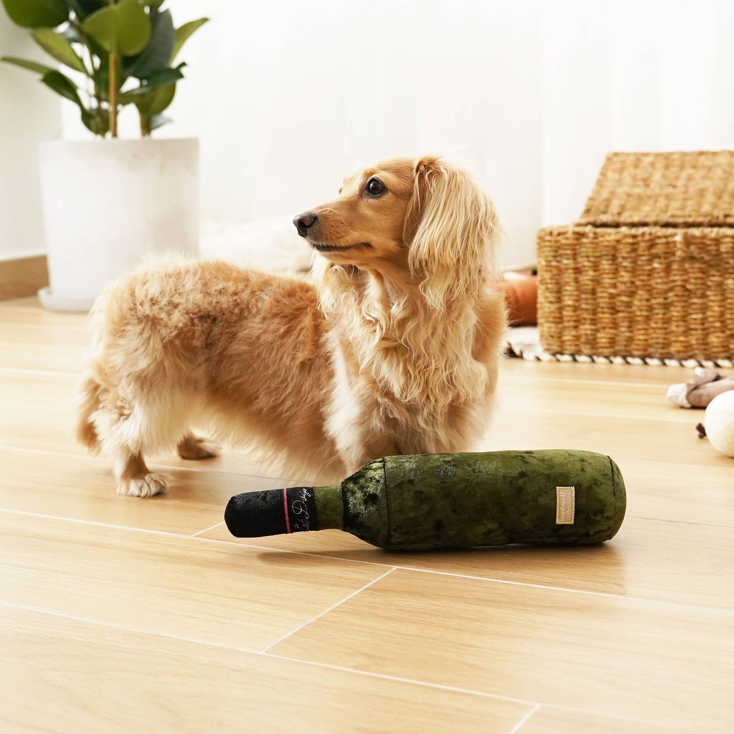 MERLOT//ENRICHMENT DOG TOY