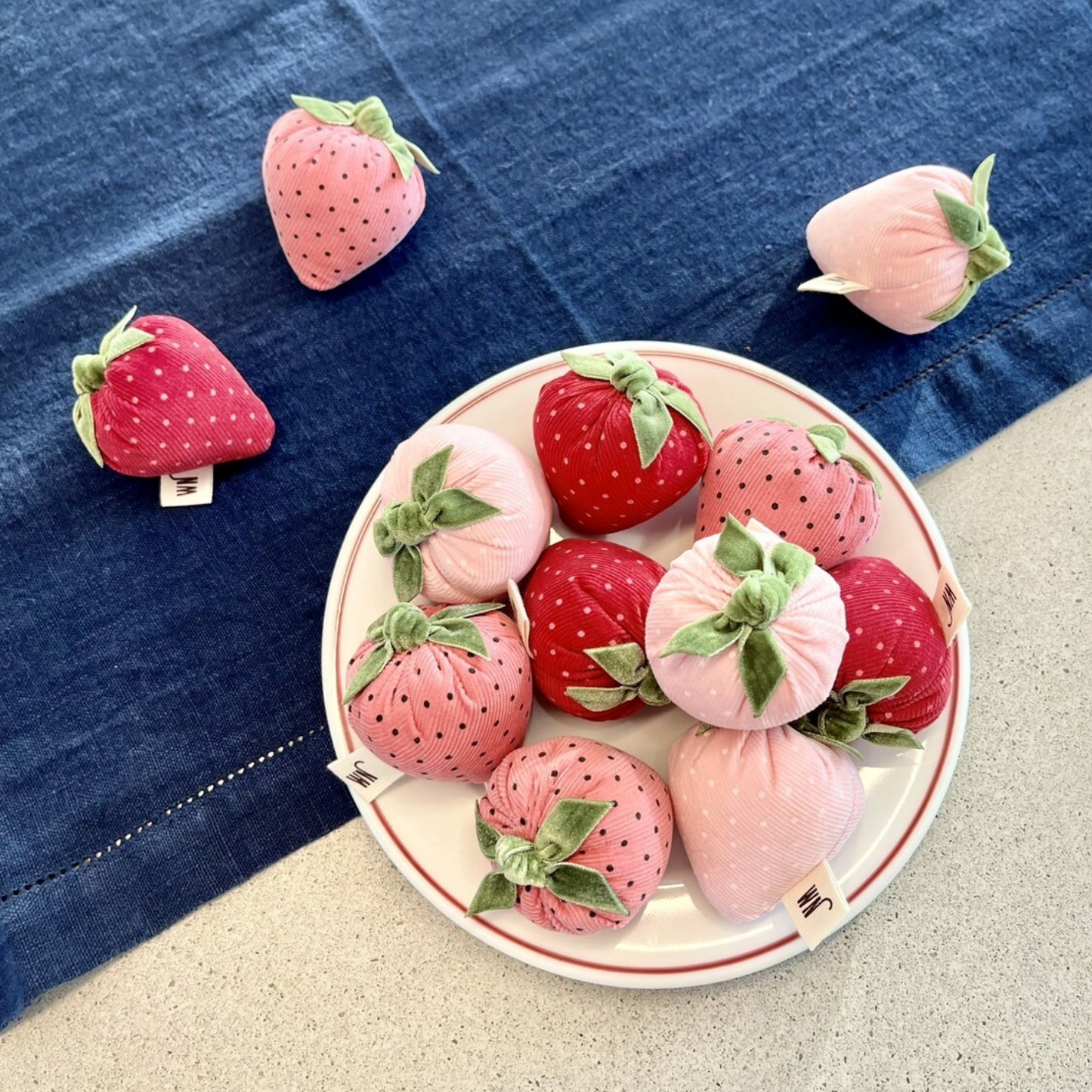 Strawberries (Set of 3)