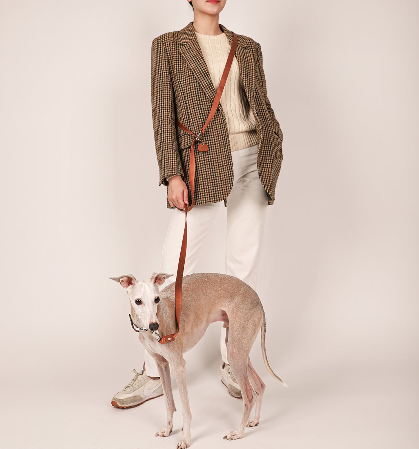 Saddle Hands-free Leash : Camel