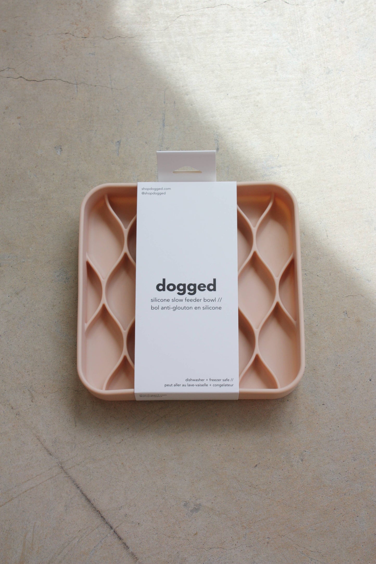 Dogged - argyle slow feeder bowl - rose water