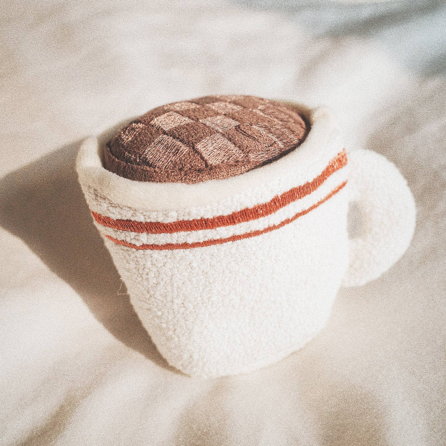 ESPRESSO POP//ENRICHMENT DOG TOY