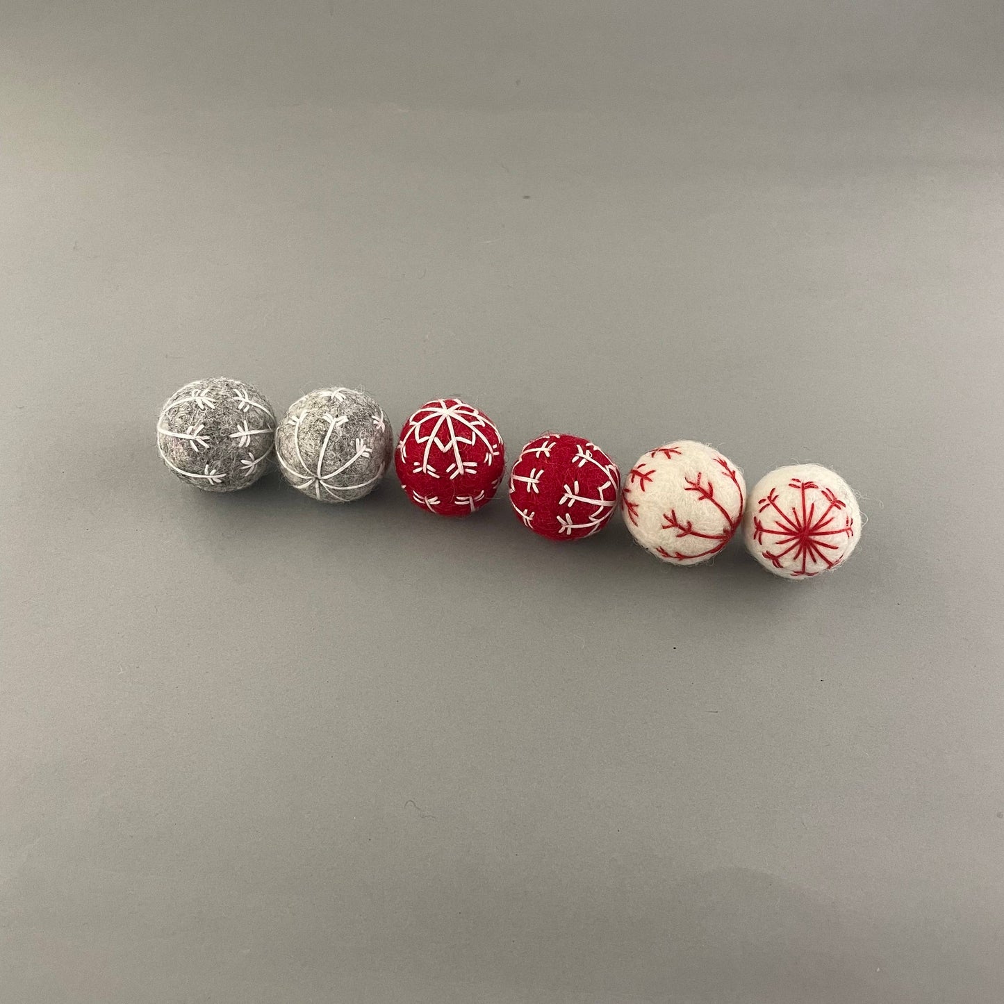 Handstitched Cat Christmas wool balls 3 set