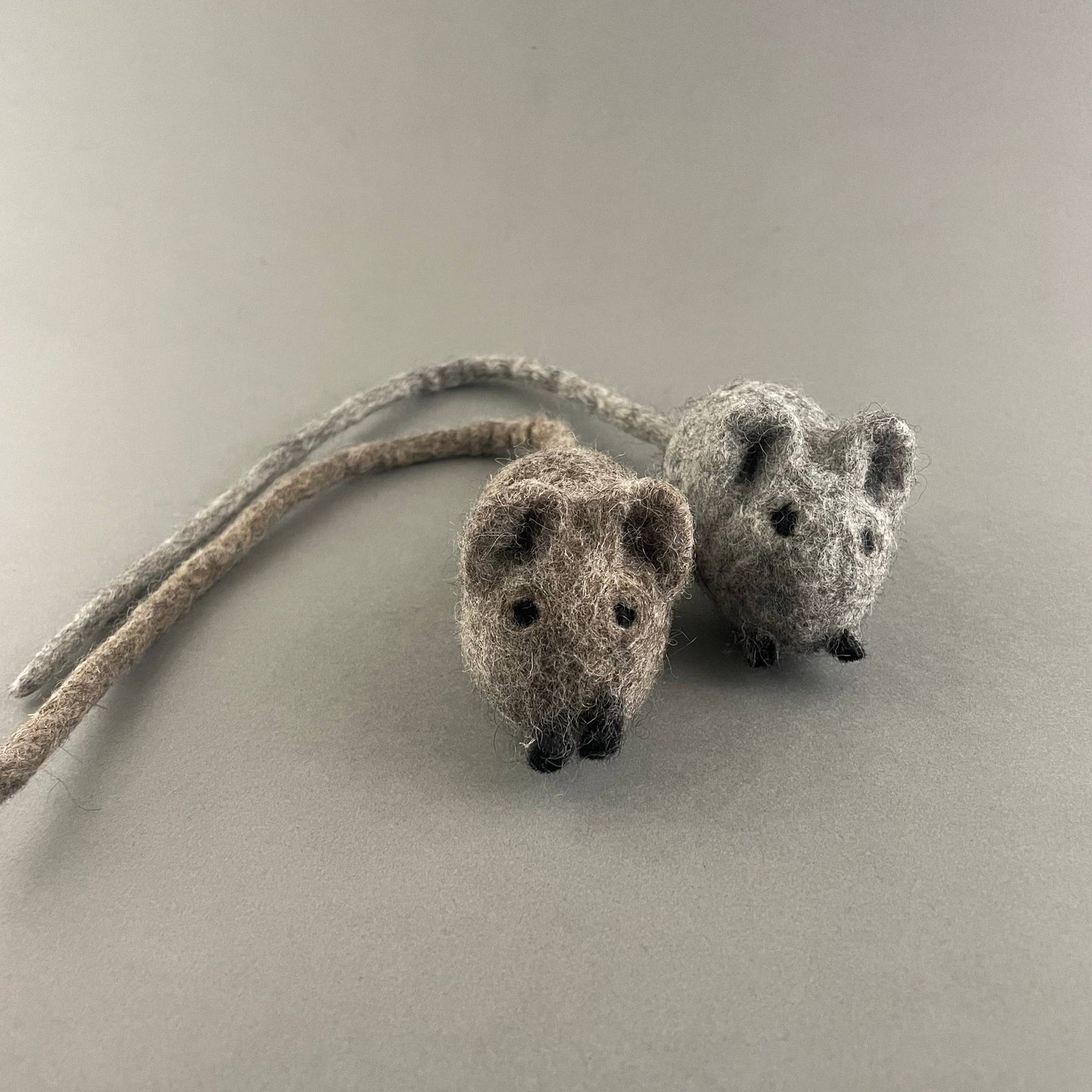 Handmade cat mouse, soft felted kitten toy, choose color